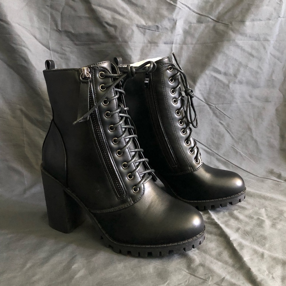 High heel laced  booties black